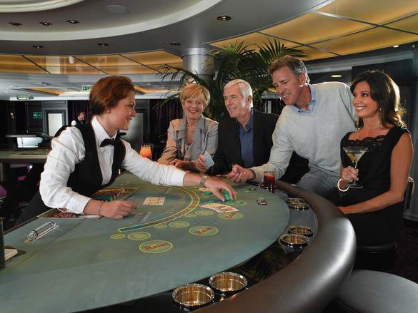 Oceania Vista - Casino.jpg